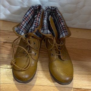 Women’s fall boots